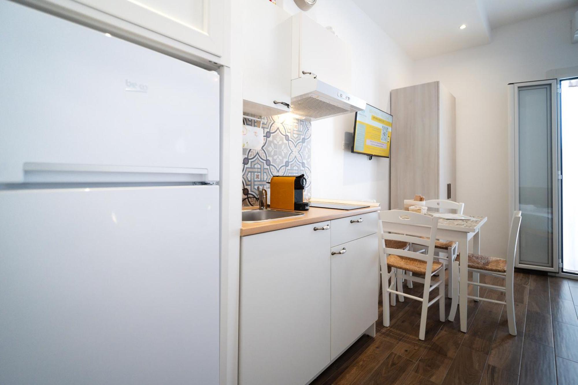 Nonna Vittoria Apartments Мола ди Бари Екстериор снимка