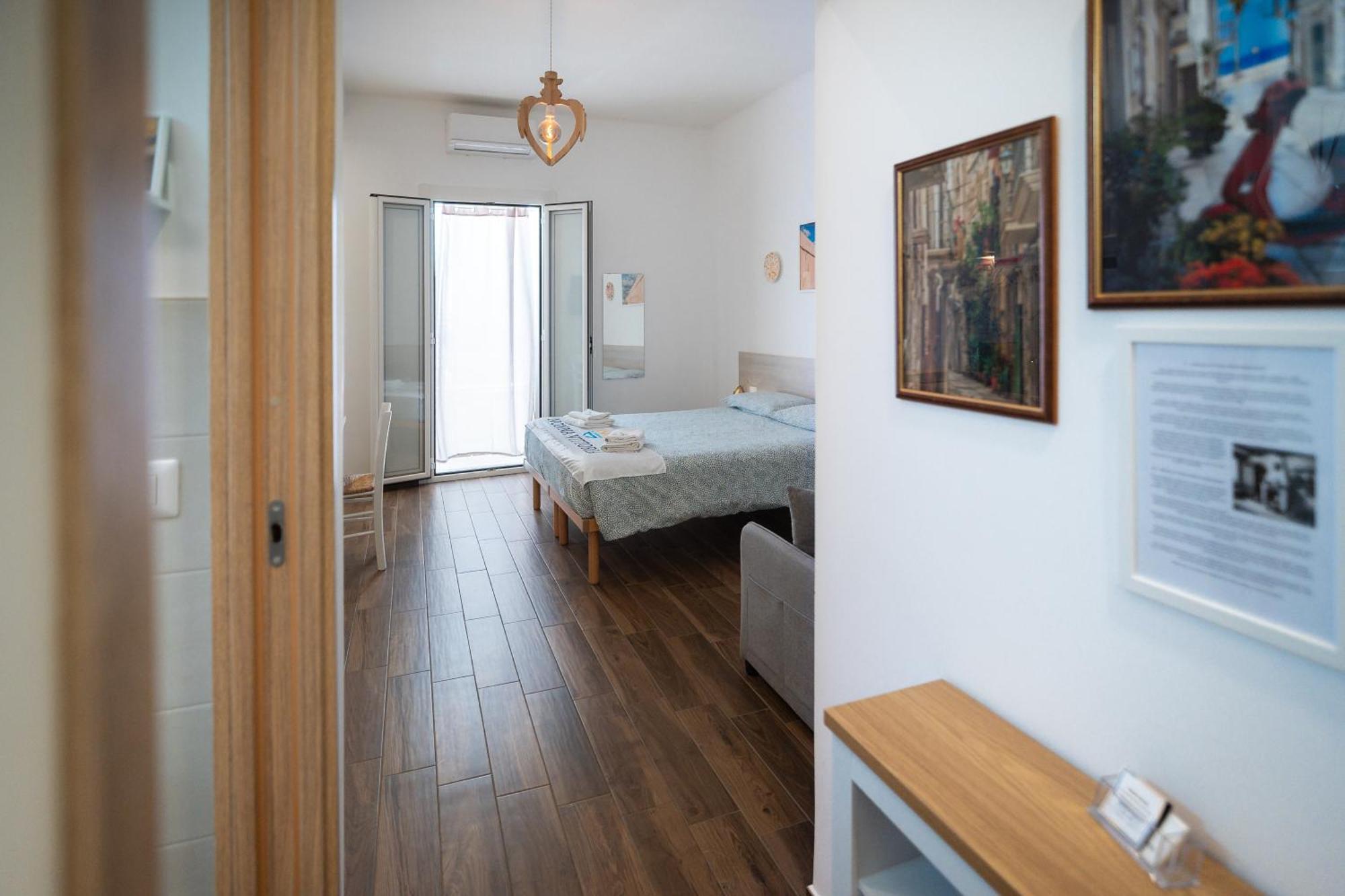 Nonna Vittoria Apartments Мола ди Бари Екстериор снимка